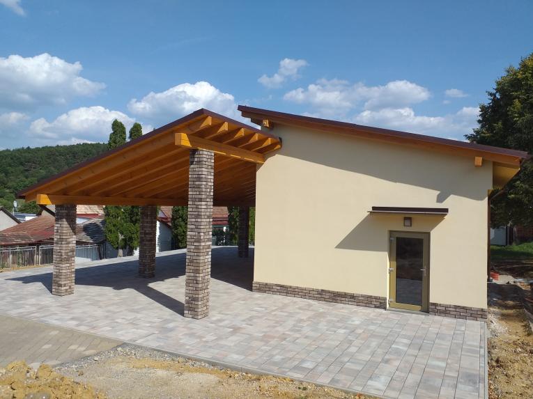 rekonštrukcia domu smútku v čati obce Klíž